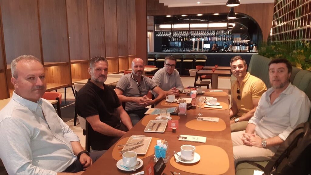 Desayuno de trabajo asocaex